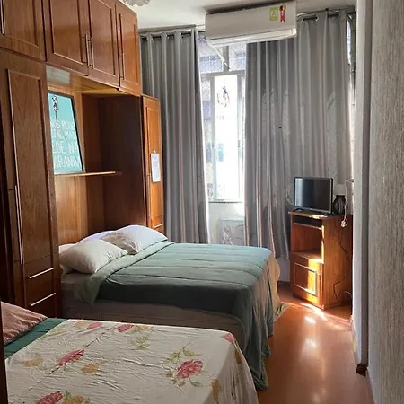 Excelente Quarto E Sala Para Ate 5 Pessoas Posto 6 Copa Rio de Janeiro Exterior photo